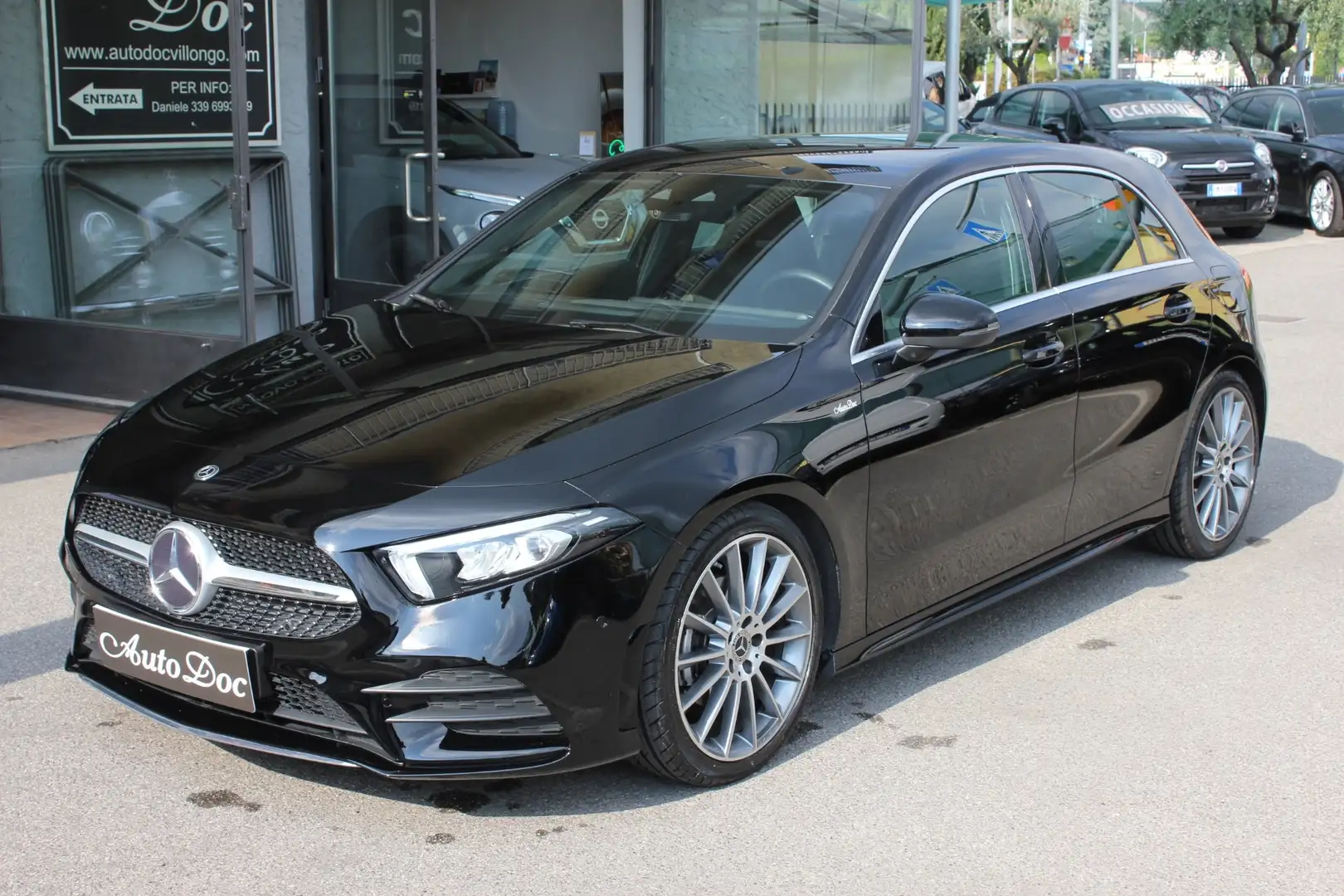 Mercedes-Benz A 200 A 200 D AUTOMATIC PREMIUM AMG LINE Negro - 1
