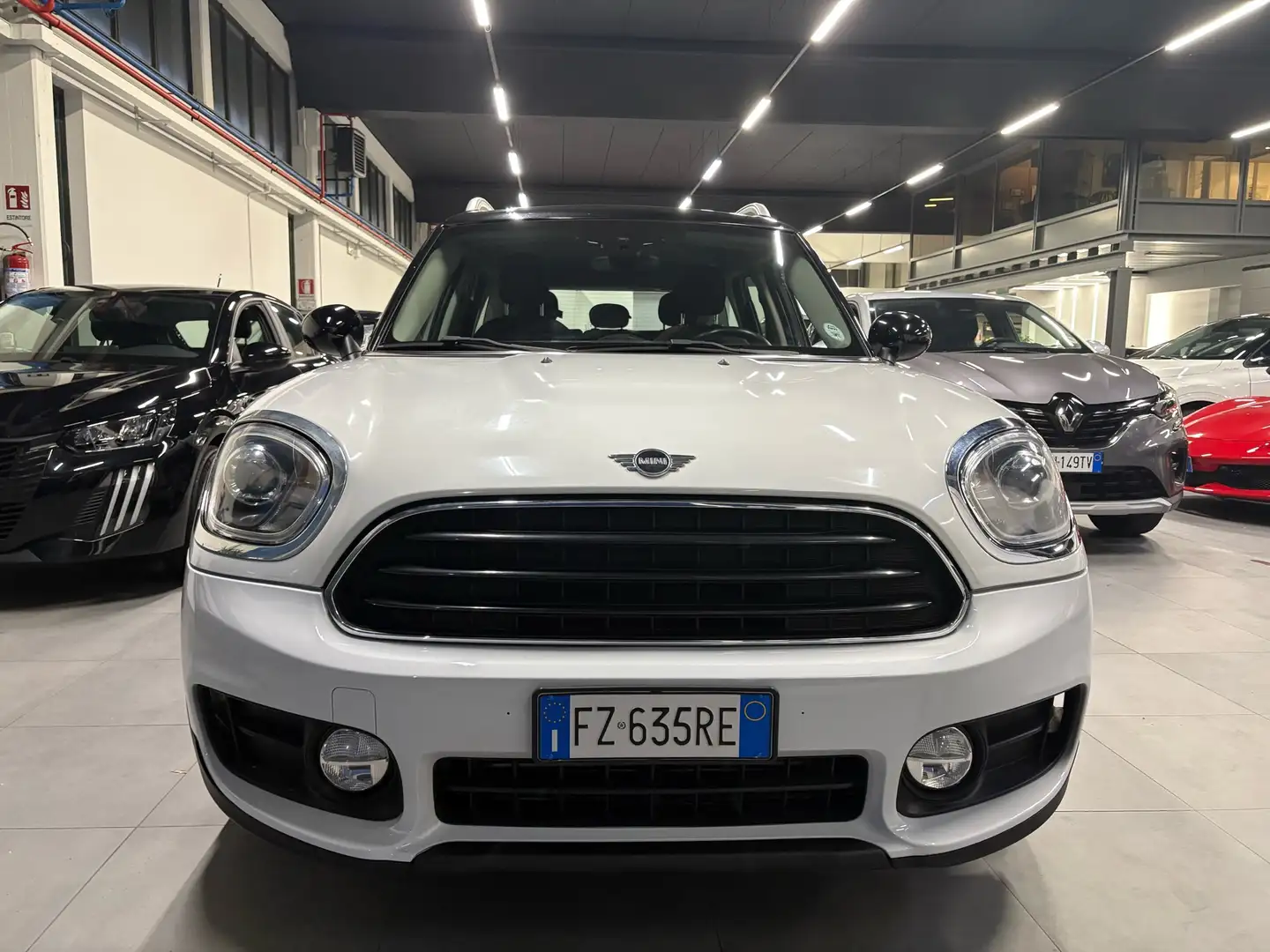 MINI Cooper D Countryman 2.0 Cooper D Boost auto Bianco - 2