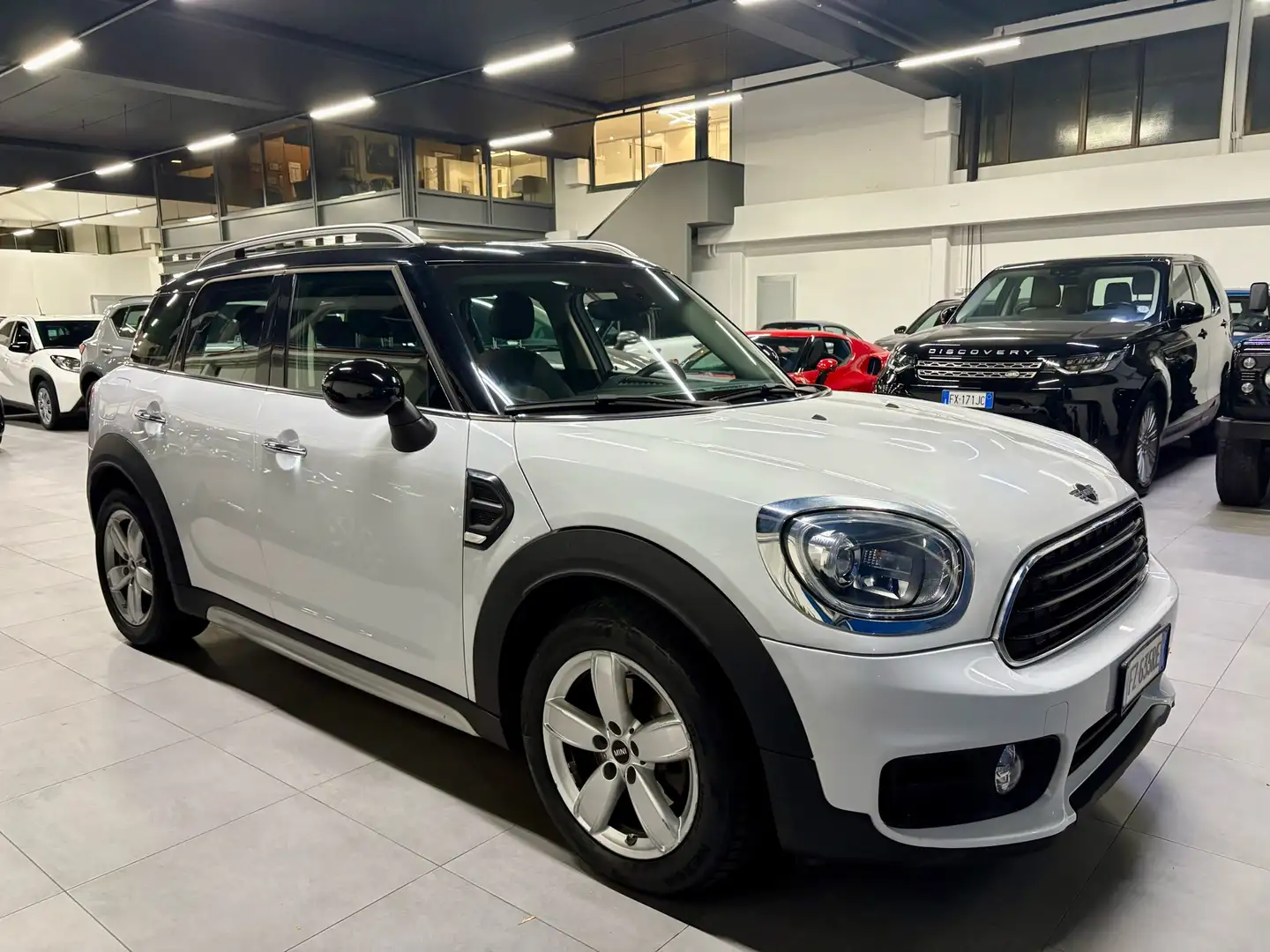 MINI Cooper D Countryman 2.0 Cooper D Boost auto Bianco - 1