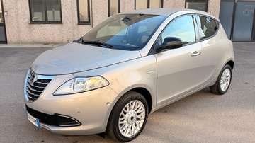 Ypsilon III 2014 0.9 t.air Gold s