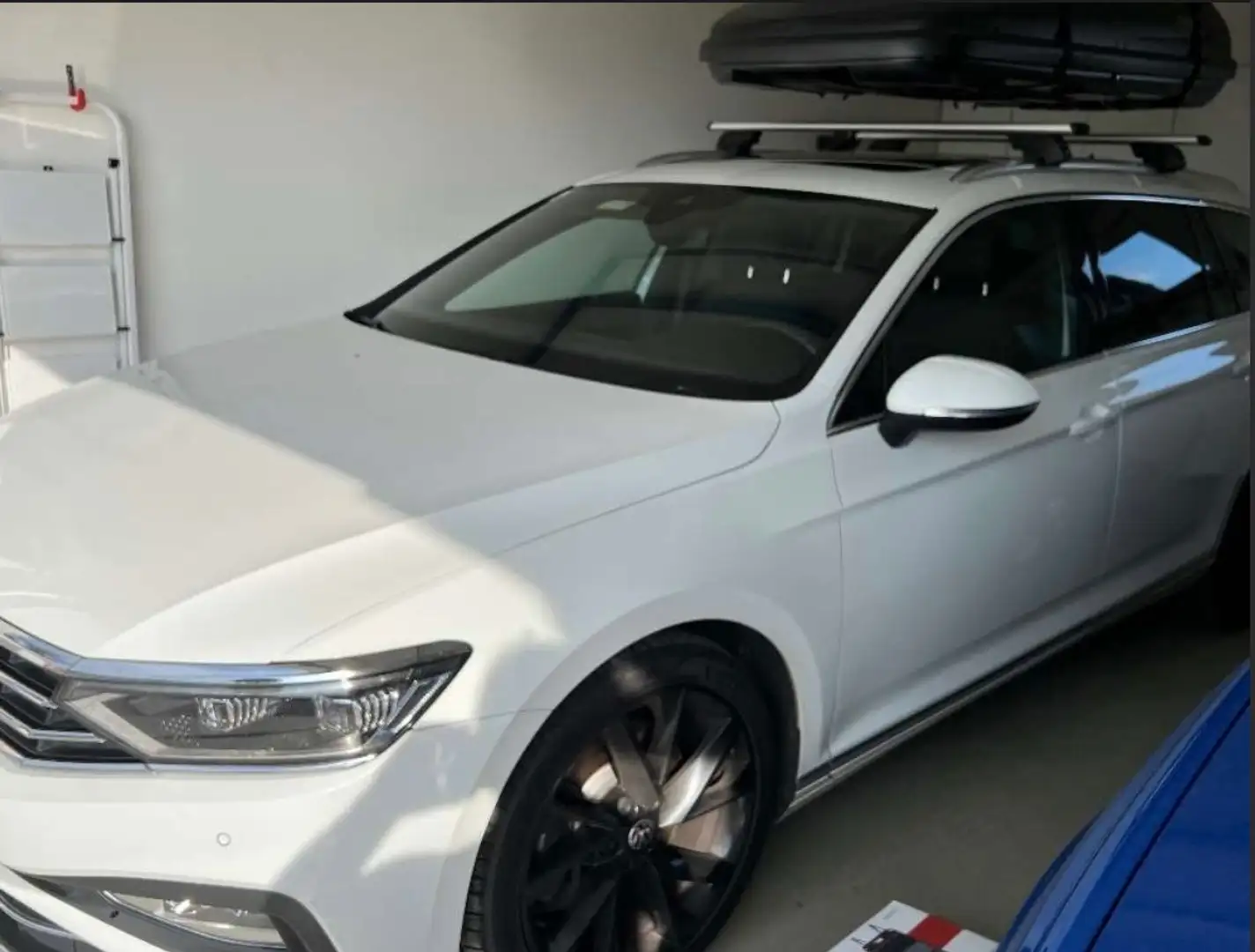 Volkswagen Passat Variant Passat Variant Elegance 2,0 SCR TDI 4Motion DSG Elegance Weiß - 1
