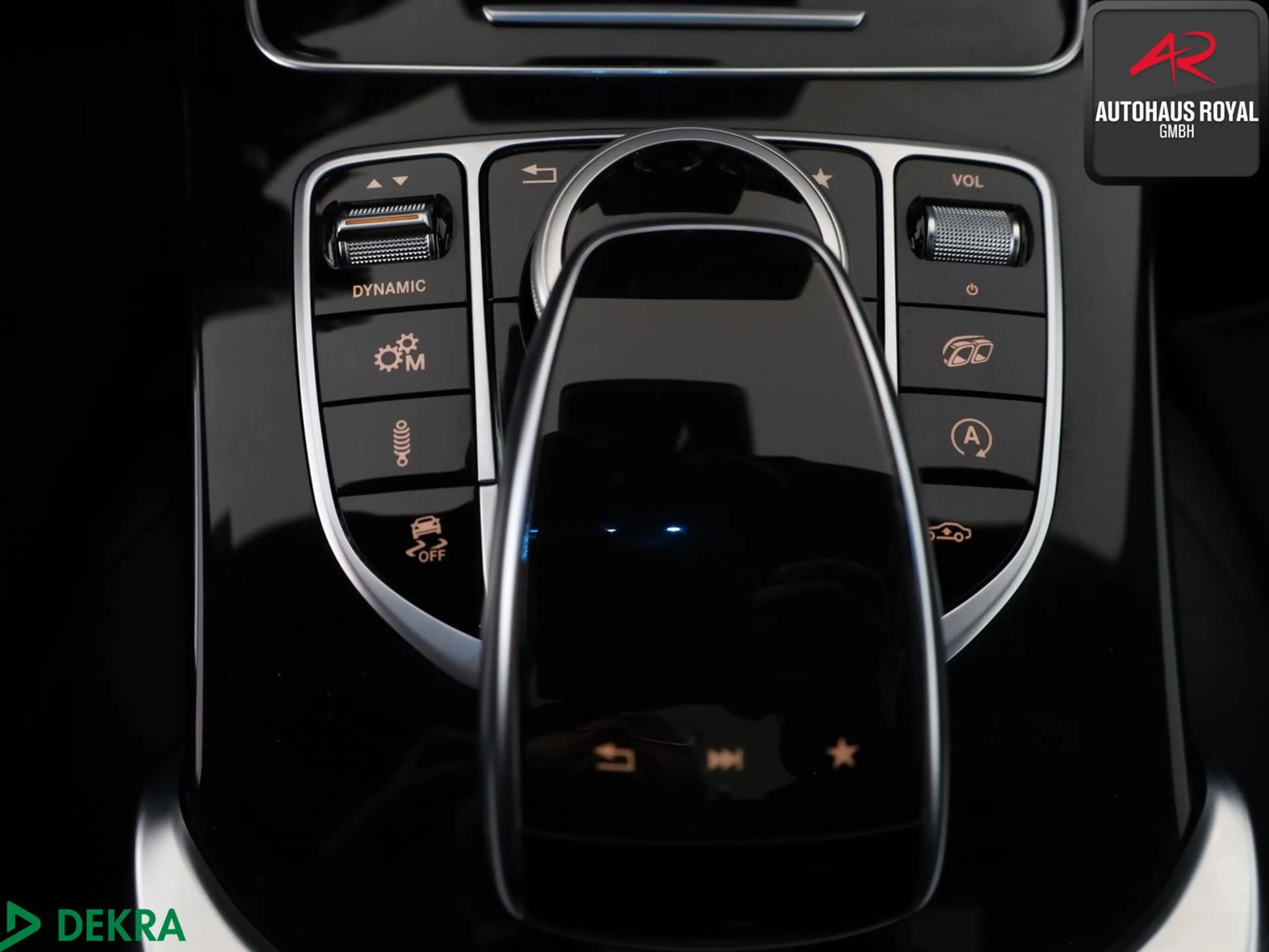 Mercedes-Benz GLC 43 AMG Coupe 4M AIRMATIC,PERFORMANCE,360°,SH — photo 23