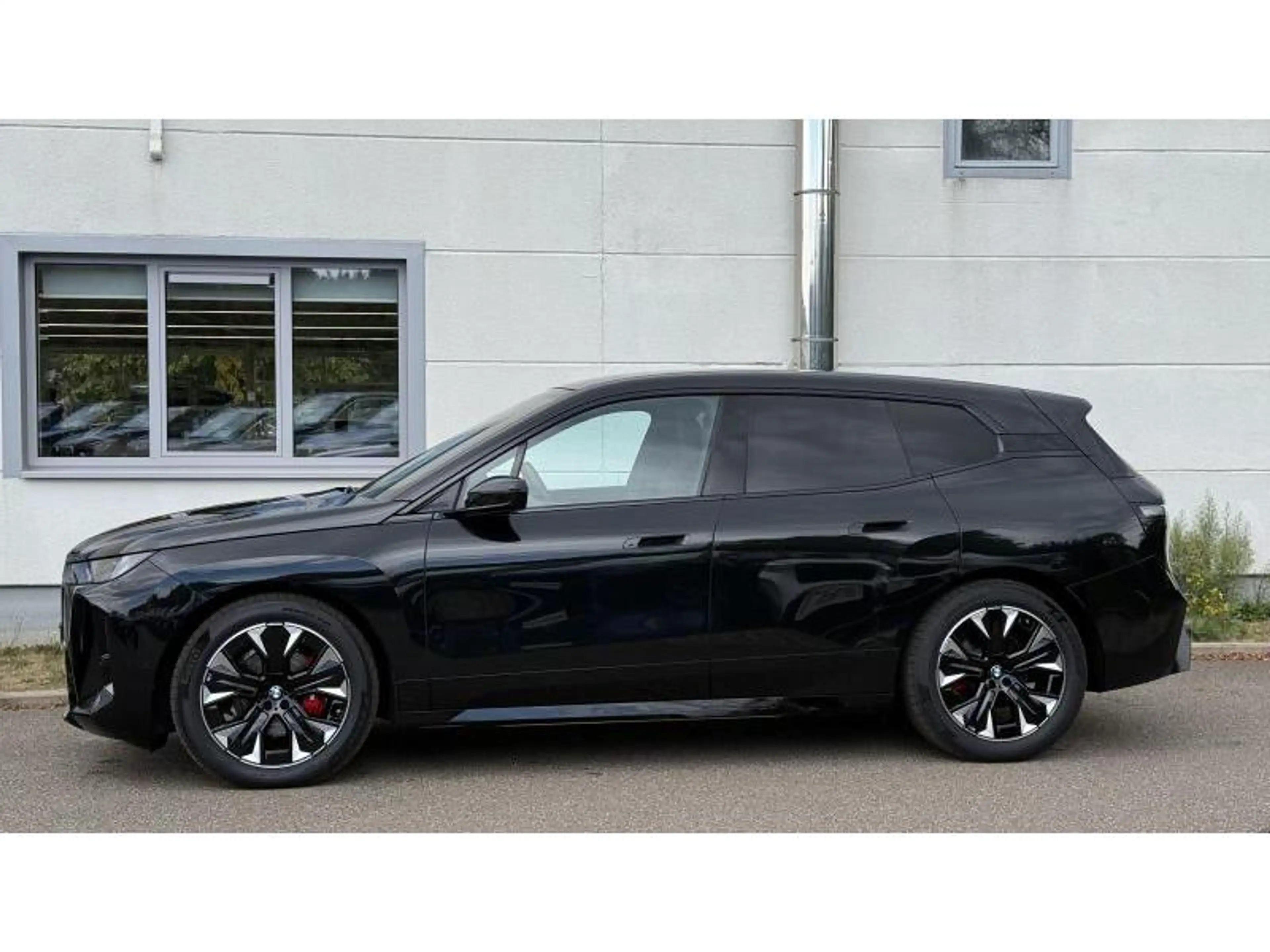 BMW iX xDrive 60 M Sport Pack Pro Attache Remorque Toit P — photo 3