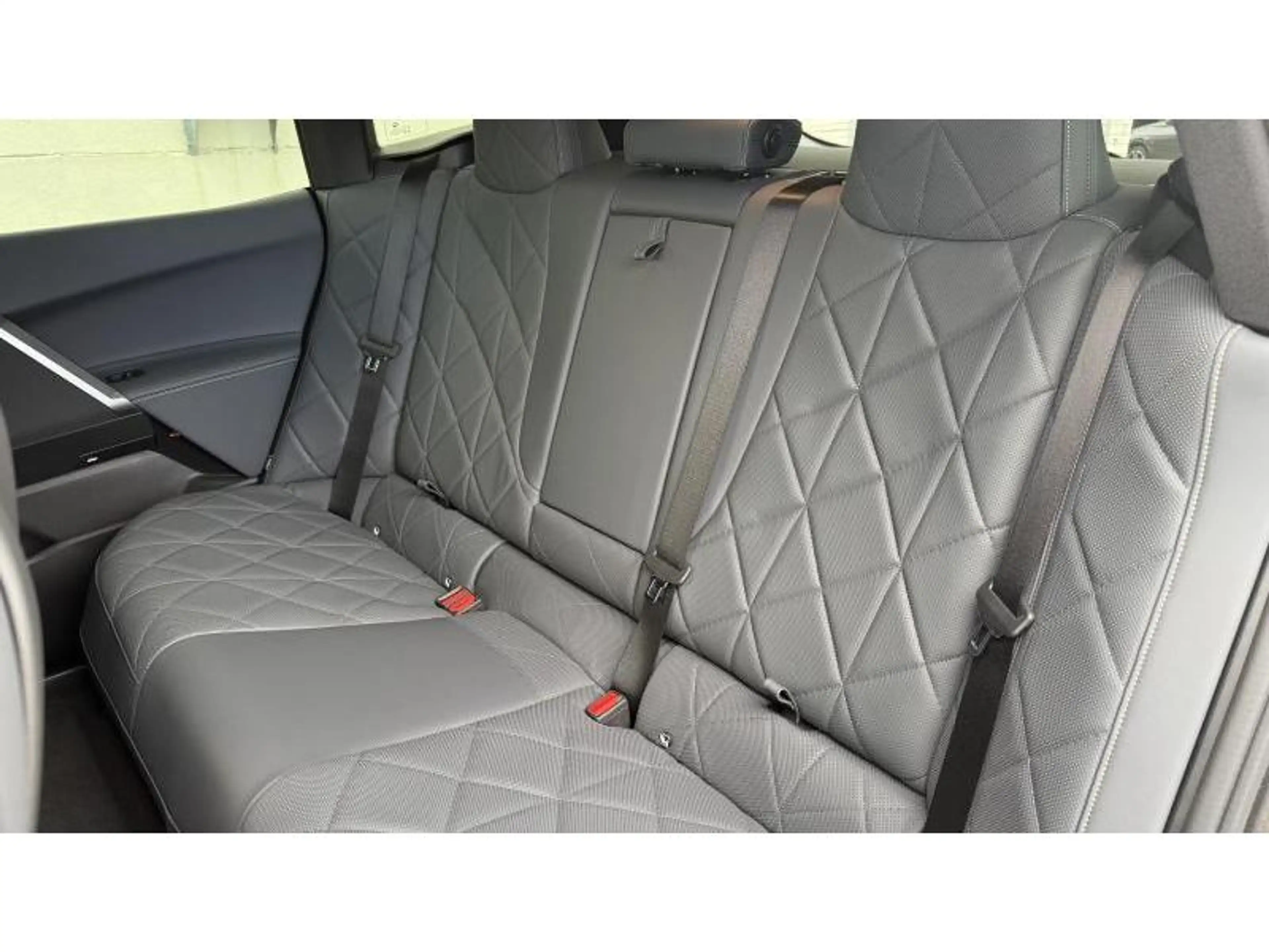 BMW iX xDrive 60 M Sport Pack Pro Attache Remorque Toit P — photo 15