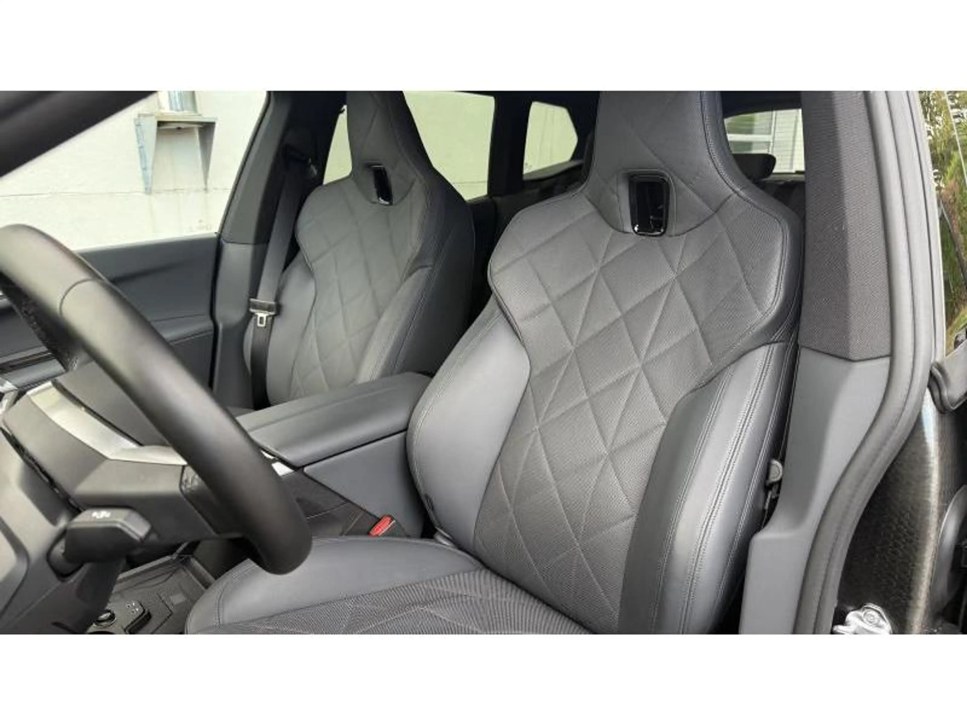 BMW iX xDrive 60 M Sport Pack Pro Attache Remorque Toit P — photo 11