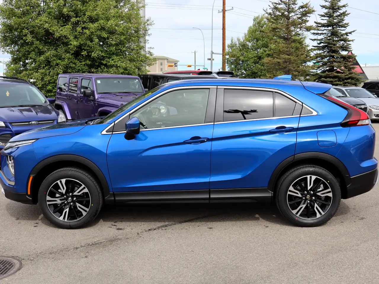 Mitsubishi Eclipse Cross снимка Mitsubishi Eclipse Cross