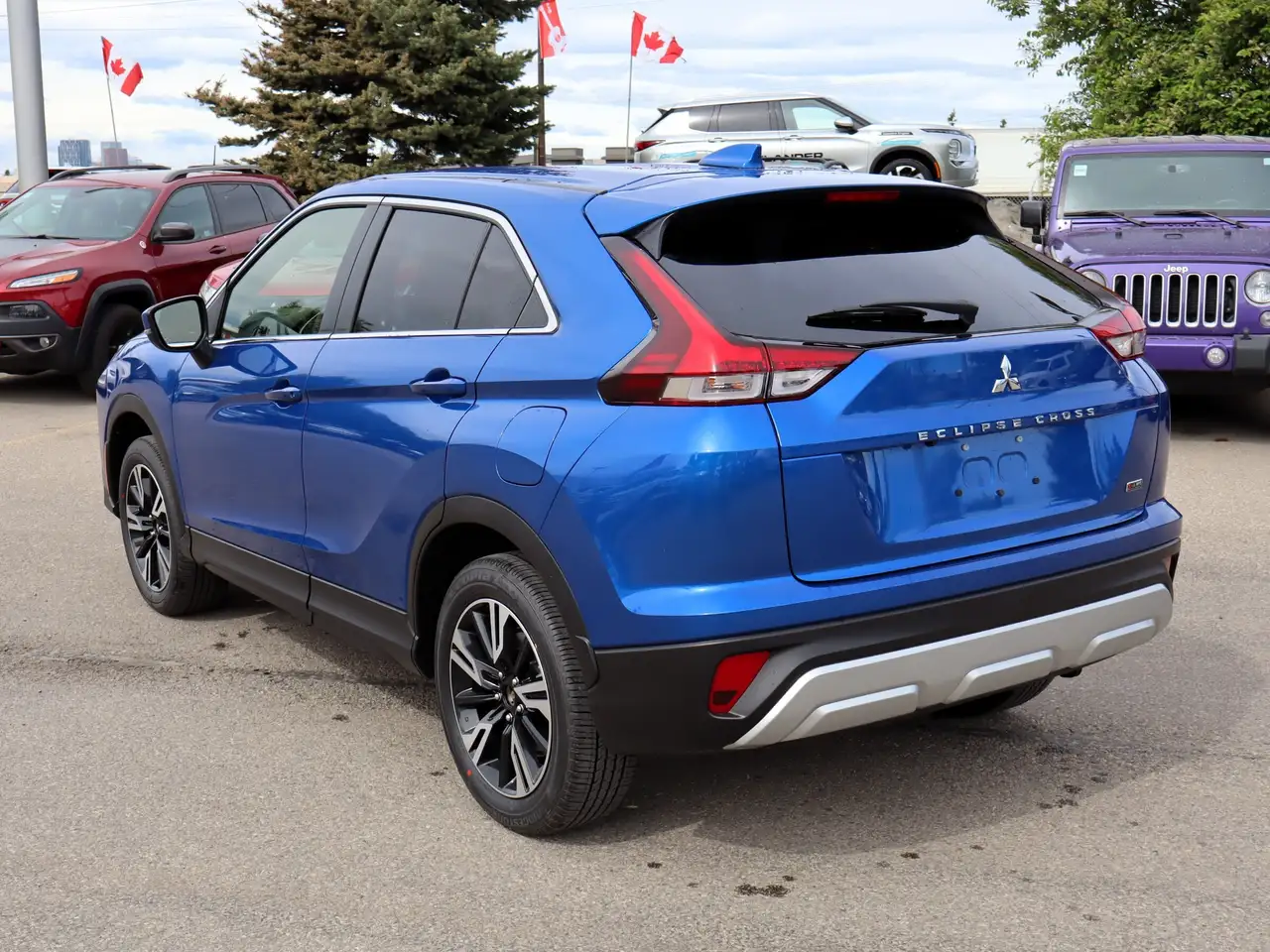 Mitsubishi Eclipse Cross снимка Mitsubishi Eclipse Cross