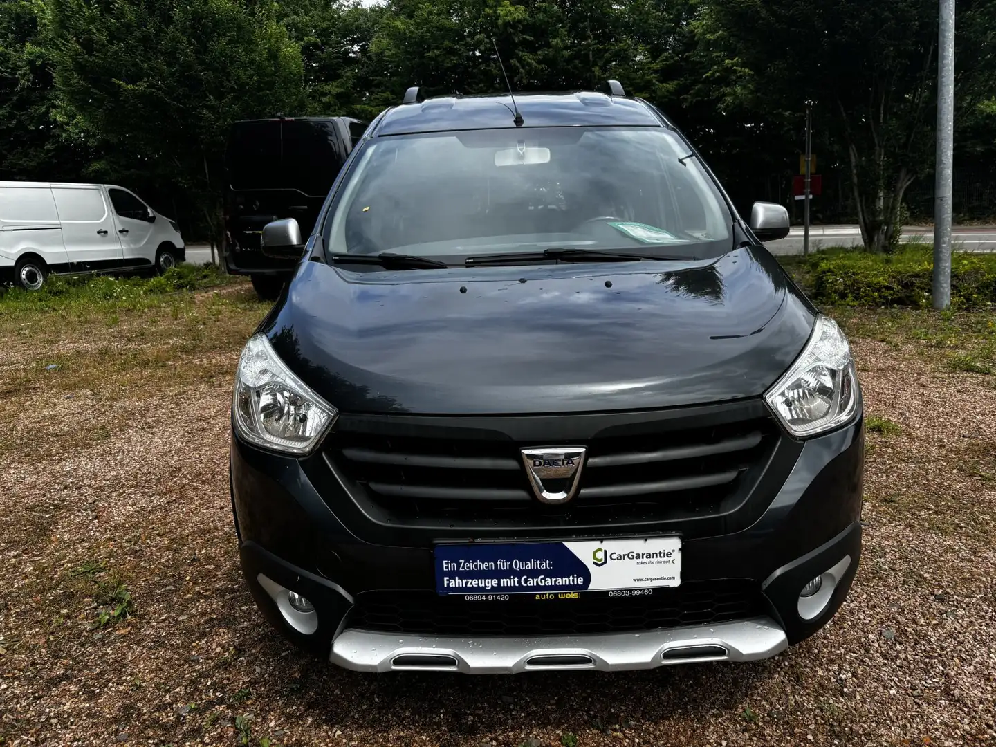 Dacia Dokker dCi 90 Stepway +GANZJAHRESREIFEN Grau - 2