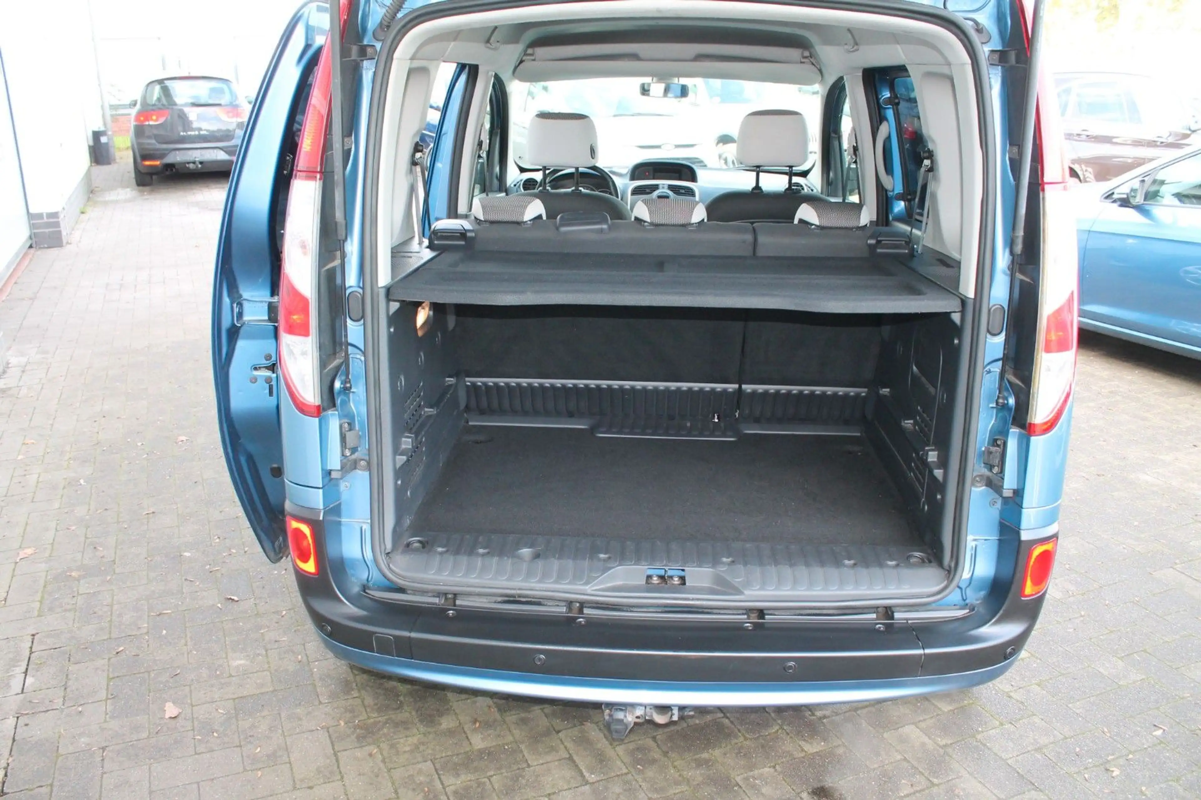 Renault Kangoo Paris *TÜV 08.2028* — photo 12