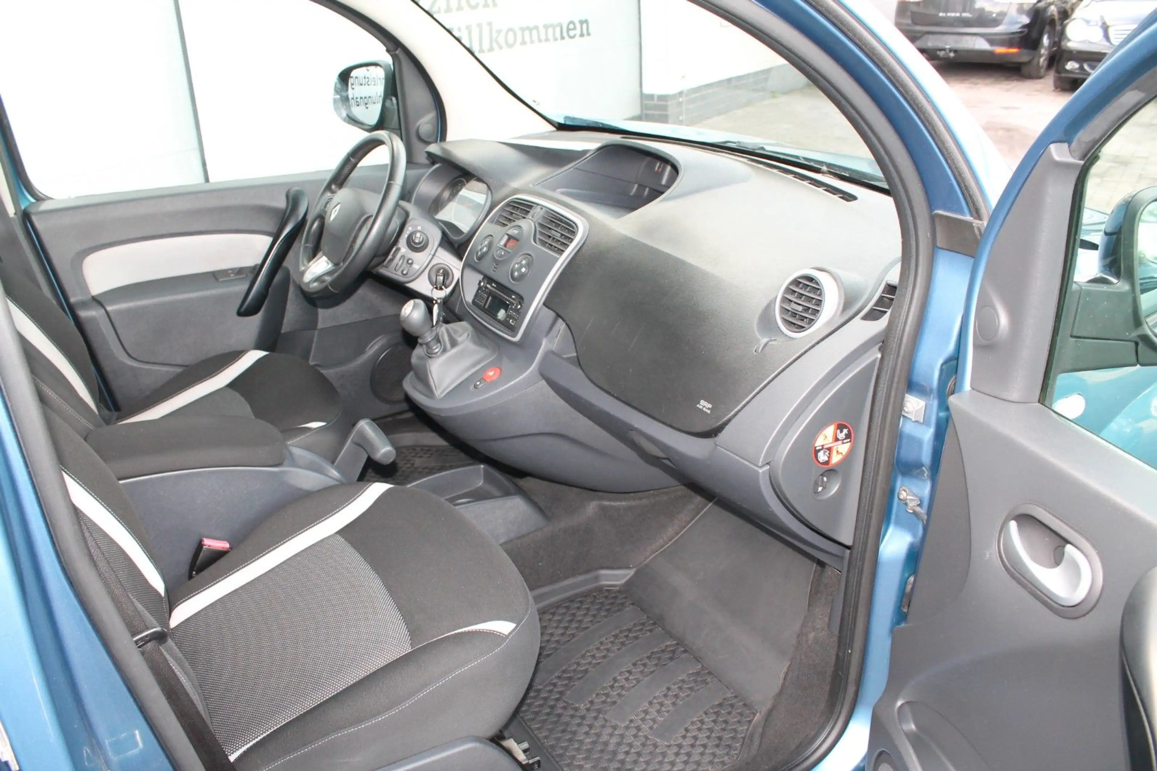 Renault Kangoo Paris *TÜV 08.2028* — photo 14