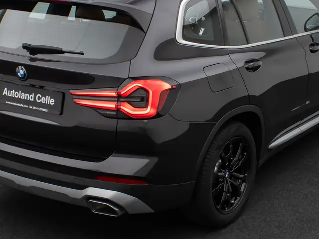 BMW X3 view 15