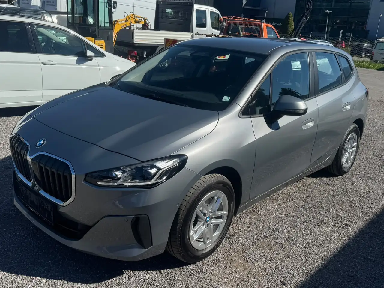 BMW 218