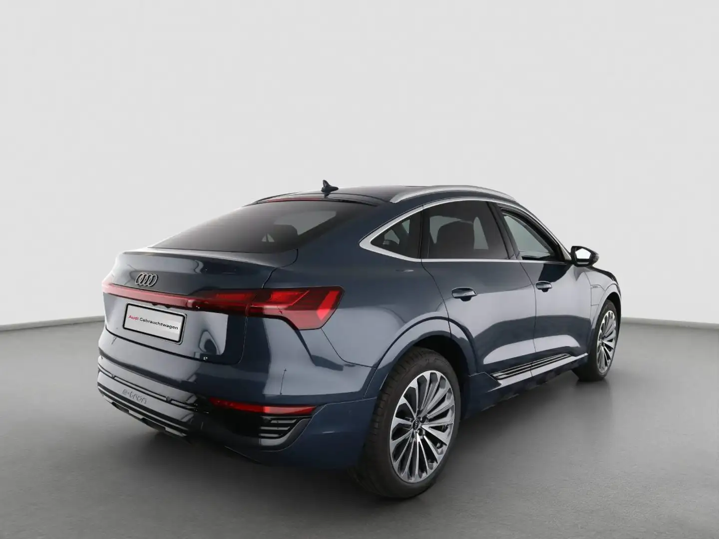 Audi Q8 e-tron Q8 e-tron Sportback 55 quattro advanced*NAVI-PLU Bleu - 2