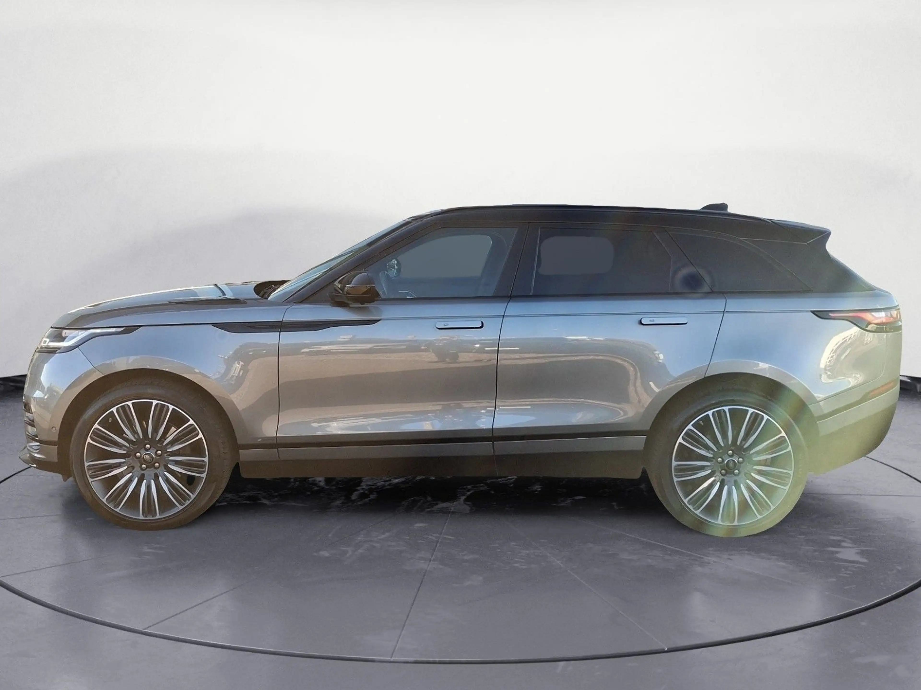 Land Rover Range Rover Velar 3.0 d HSE AHK, SHZ, Rückfahrka — photo 2