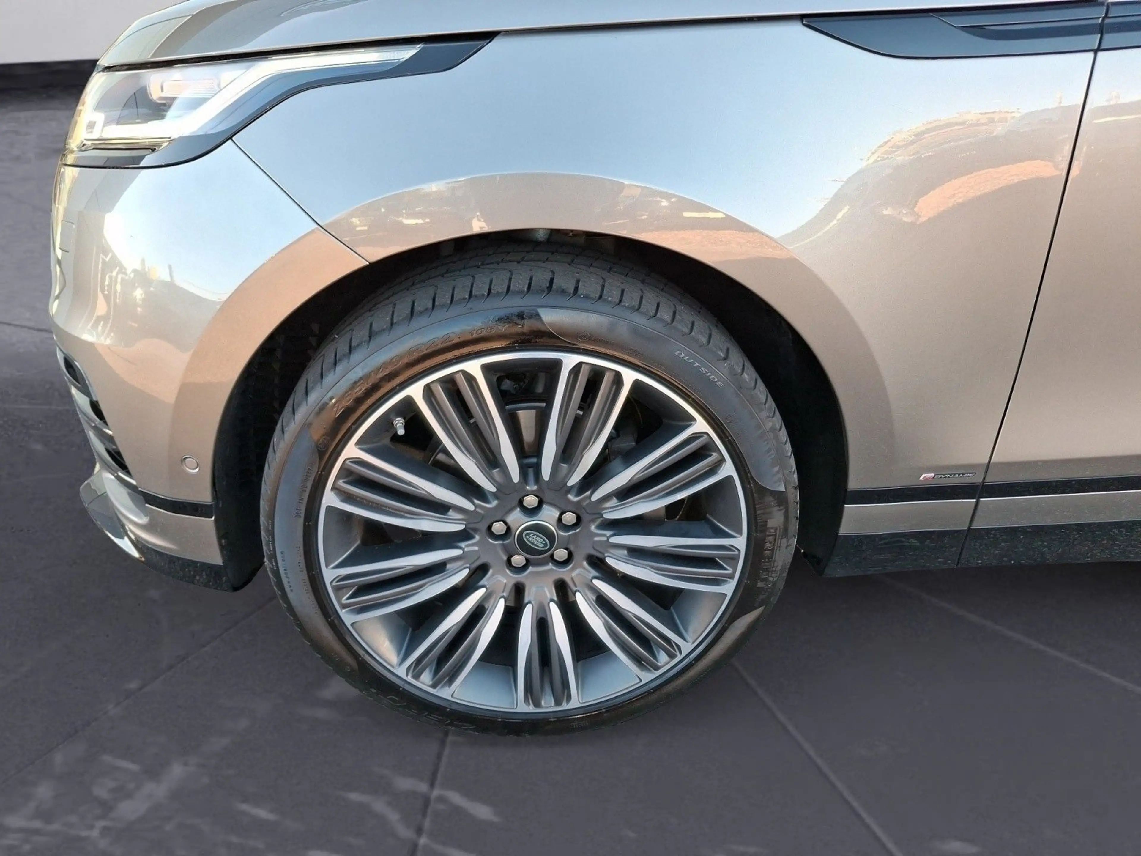 Land Rover Range Rover Velar 3.0 d HSE AHK, SHZ, Rückfahrka — photo 6