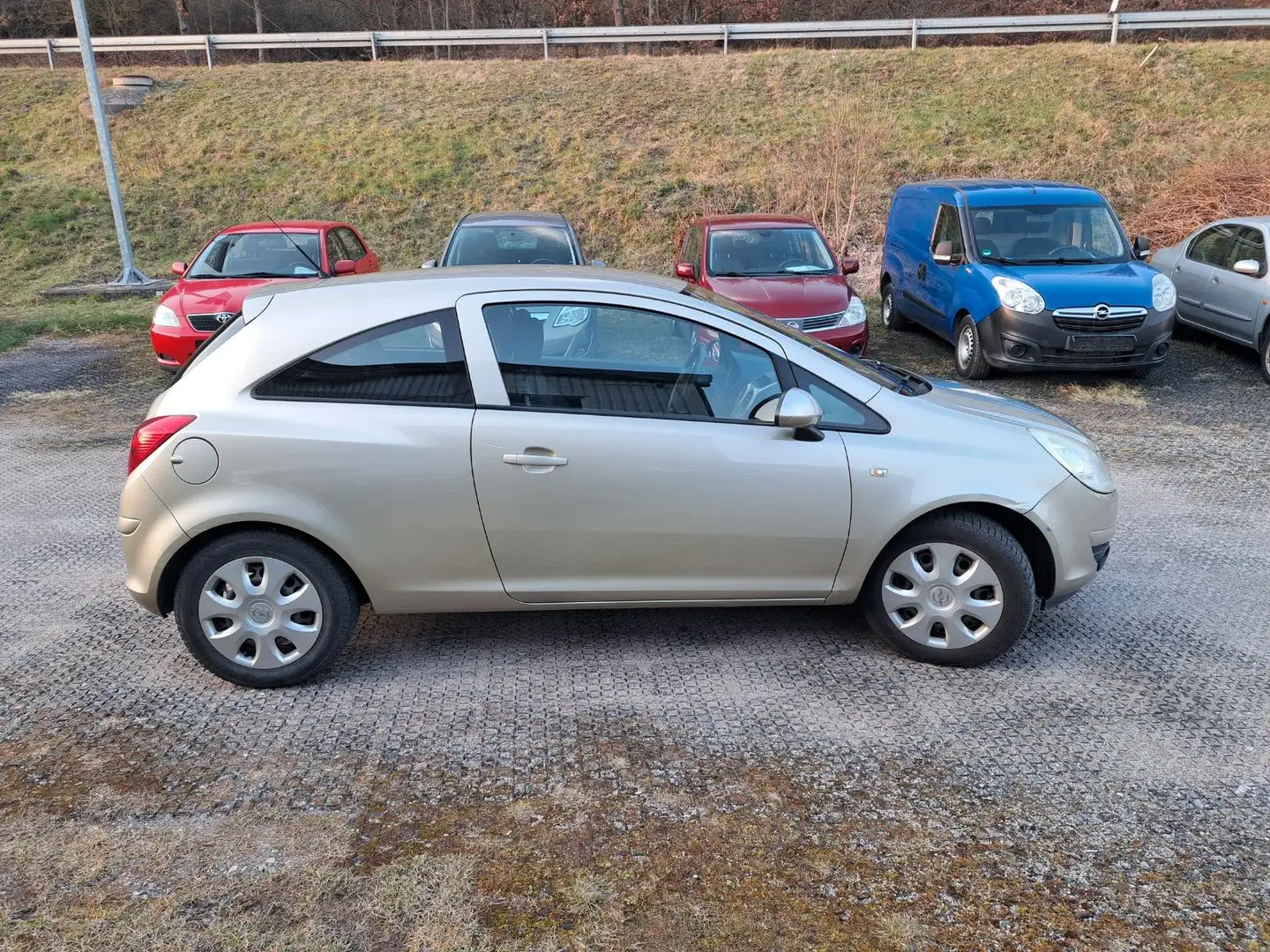 Opel Corsa D Edition Klima Allwetterreifen Plateado - 2
