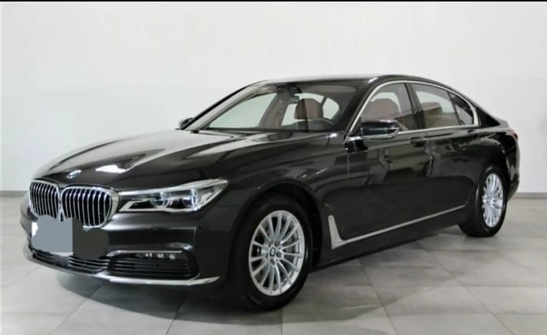BMW 750 750i - 2