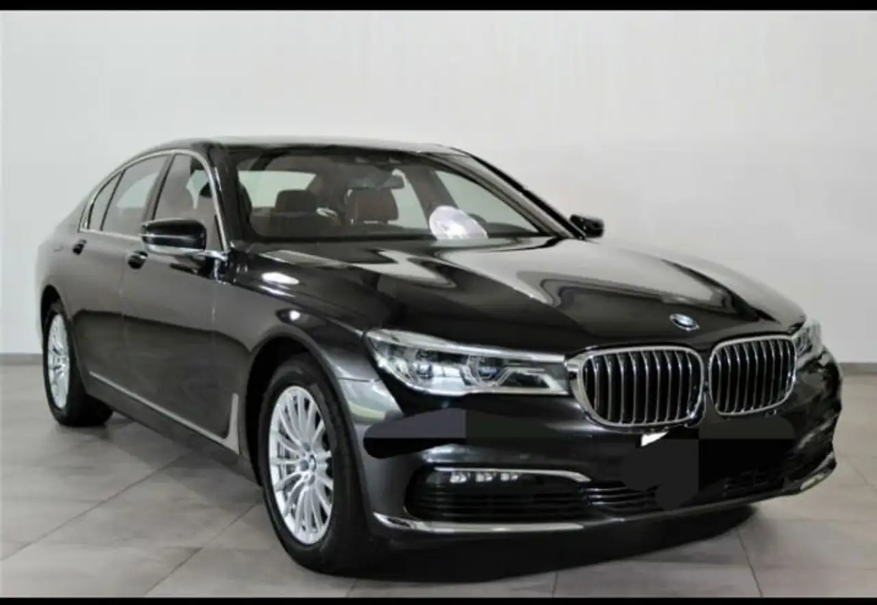 BMW 750
