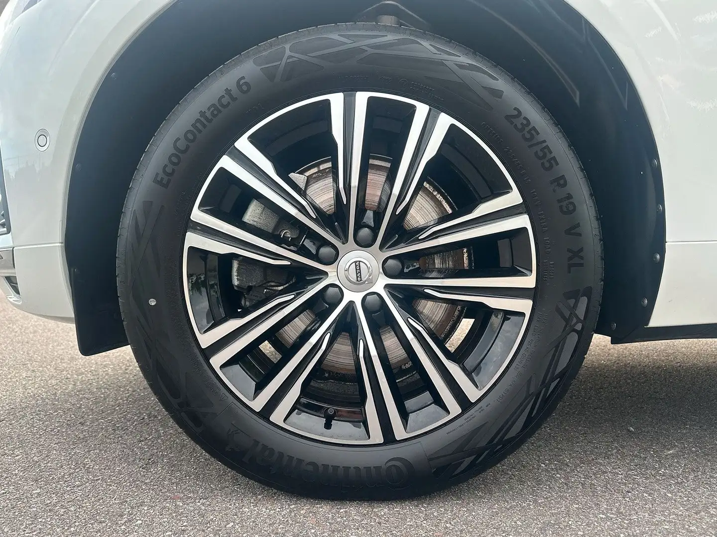 Volvo XC60 B4 Mild-Hybrid Inscription Automatik AHK SD Blanco - 2