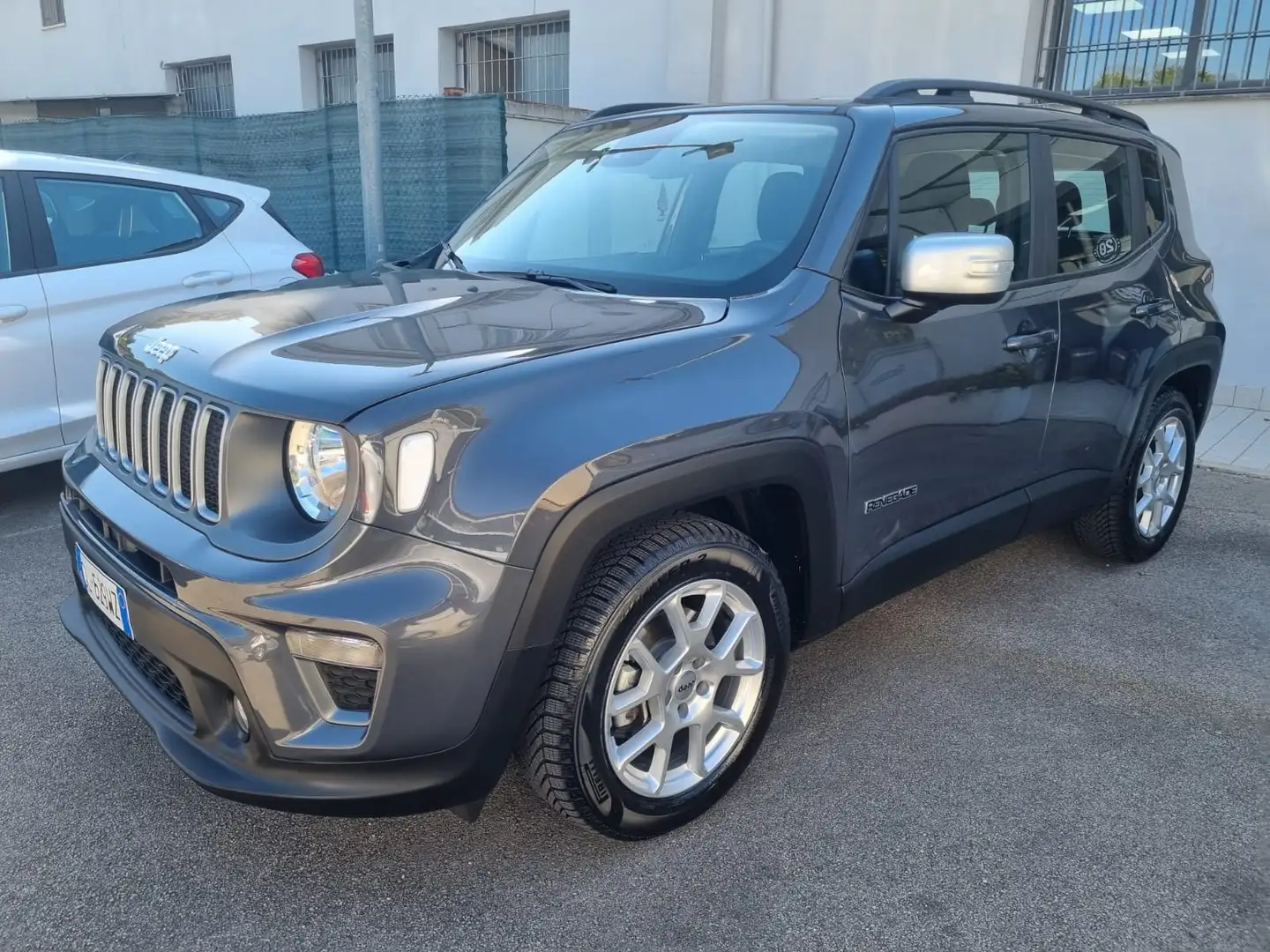 Jeep Renegade Renegade 1.5 turbo t4 mhev Limited 130cv dct Gris - 2
