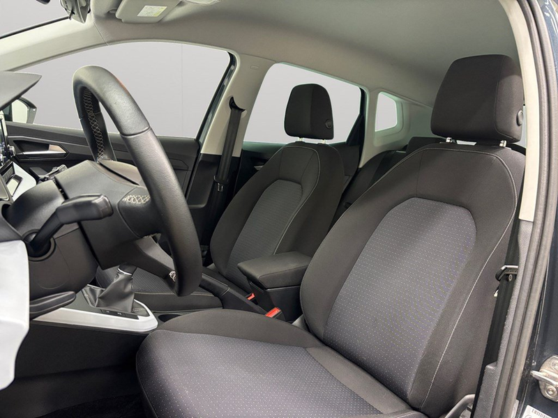 SEAT Arona 1.0Tsi Move — photo 8