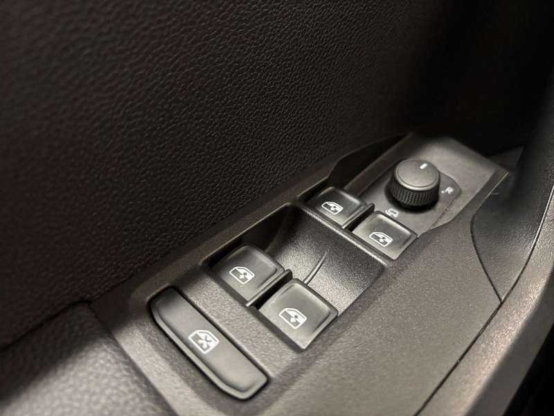 SEAT Arona 1.0Tsi Move — photo 15