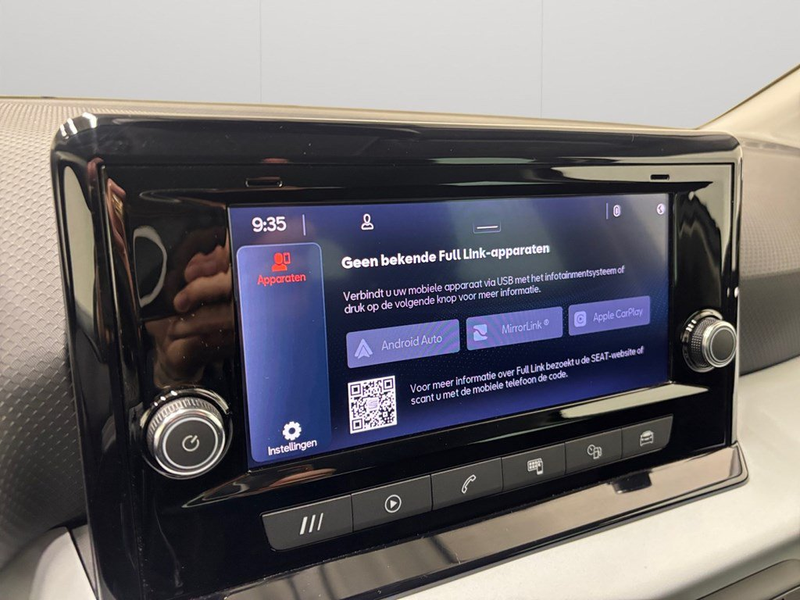 SEAT Arona 1.0Tsi Move — photo 11