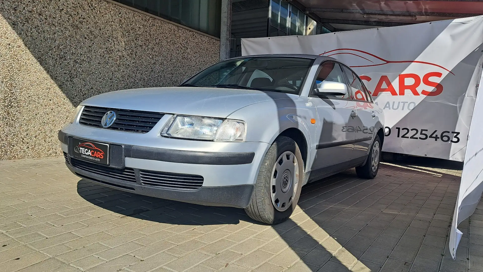 Volkswagen Passat 1.8 Comfortline syncro - 2