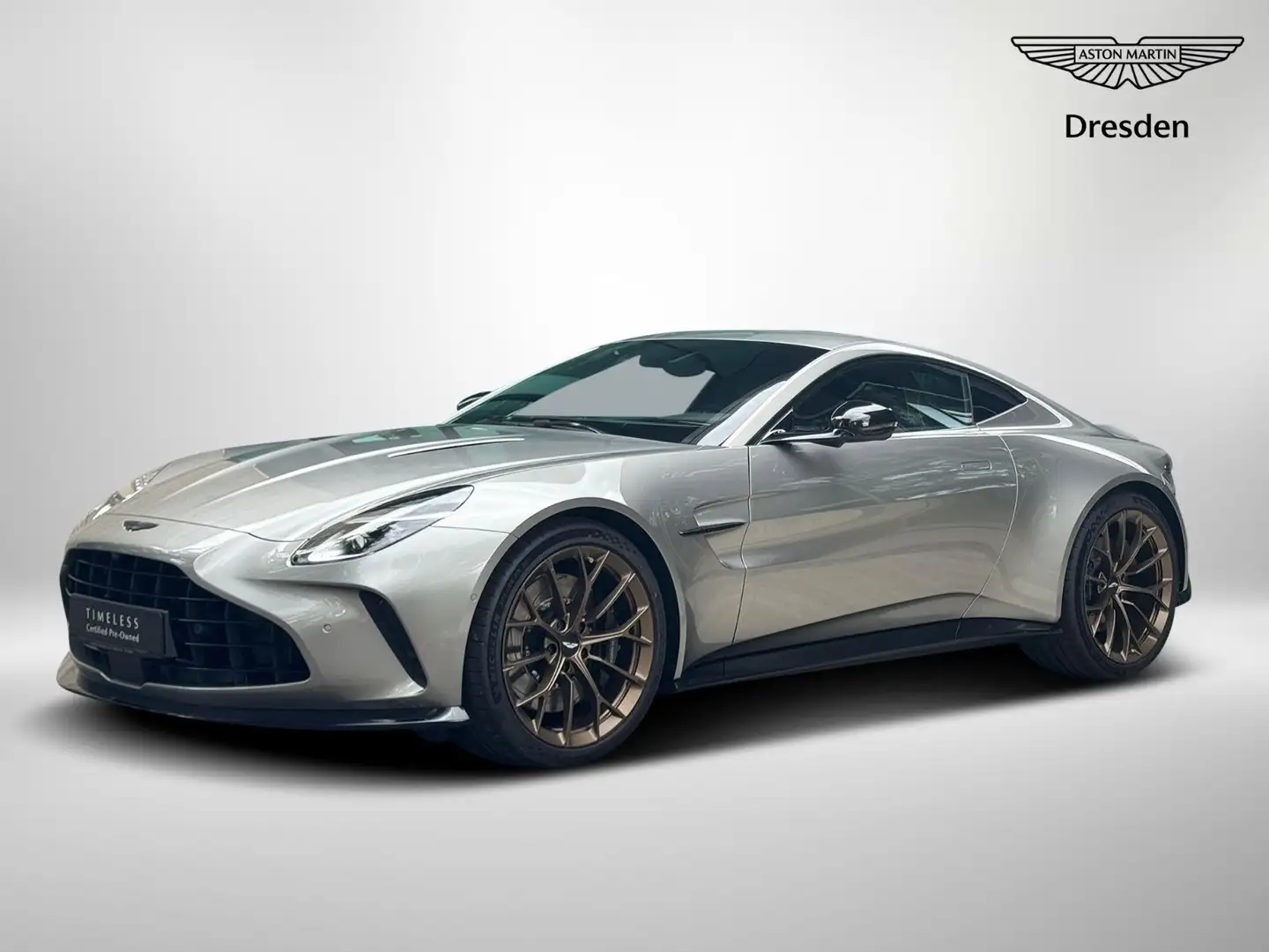 Aston Martin V8 MY25 Silber - 1