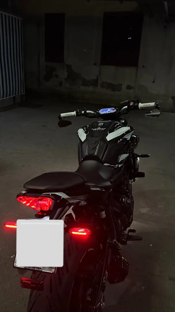 Yamaha MT-07 mt-07 pure Negro - 1