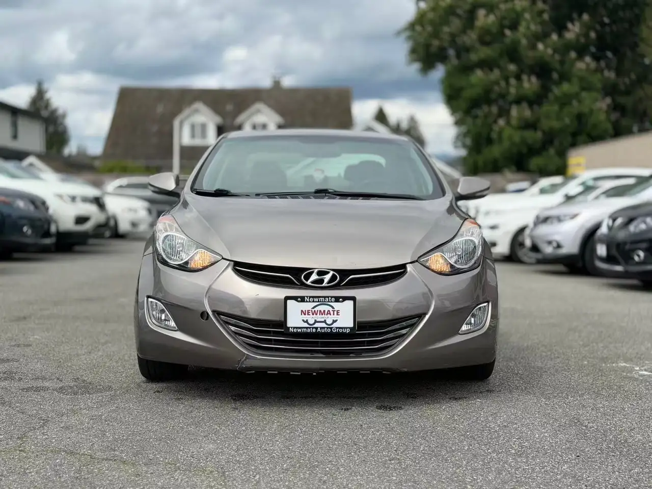 Hyundai ELANTRA снимка Hyundai ELANTRA
