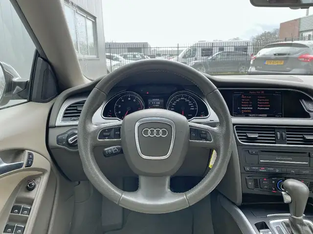 Audi A5 view 9