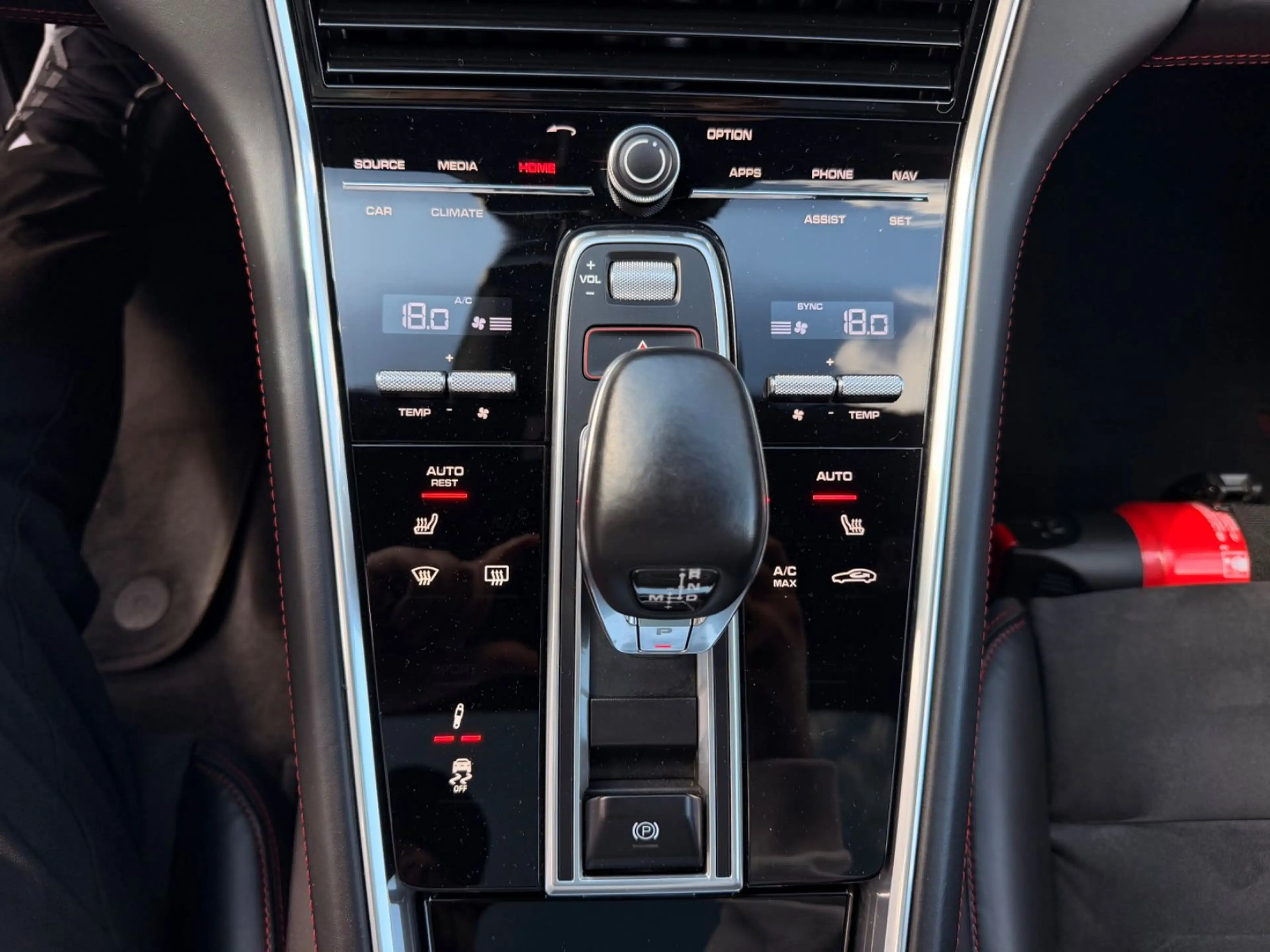 Porsche Panamera GTS VOLL+BOSE+PANO+360 KAMERA — photo 13