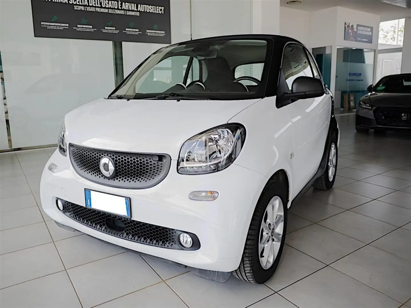 smart forTwo 1.0 Passion 70cv Auto 36 mesi di garanzia Blanco - 1