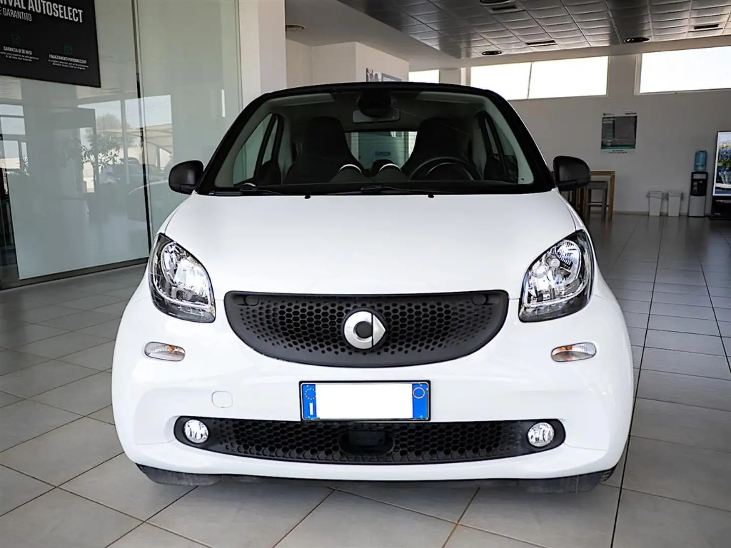 smart forTwo 1.0 Passion 70cv Auto 36 mesi di garanzia Blanco - 2