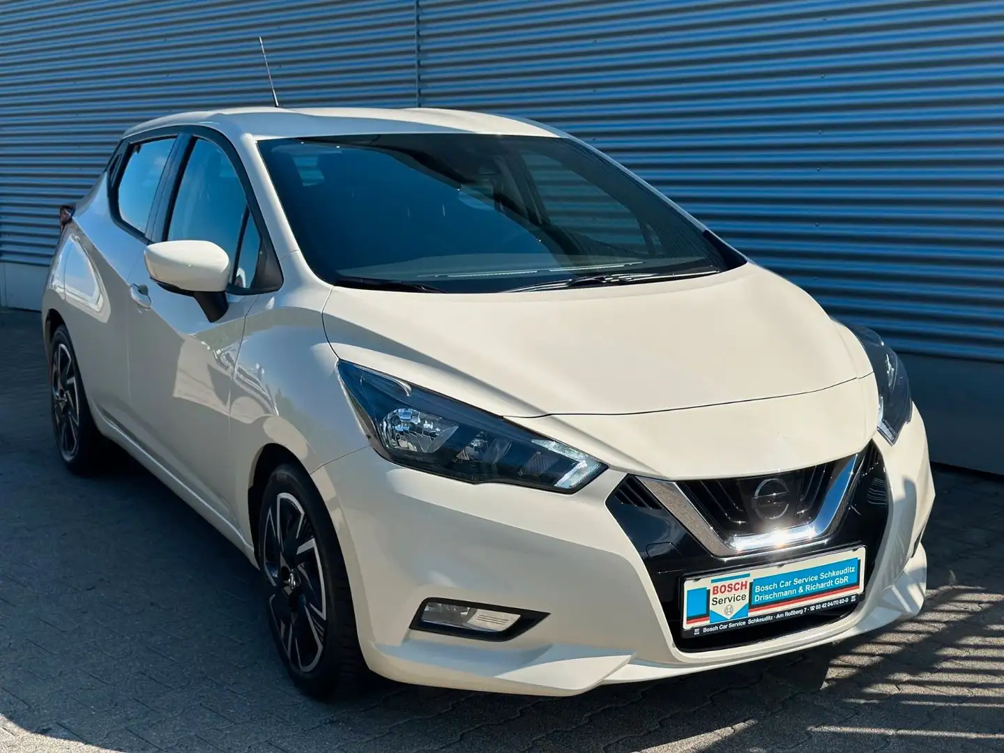 Nissan Micra IG-T N-WAY Abstandswarner AppleAndroid Weiß - 1