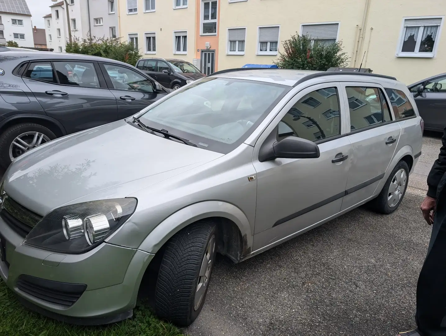 Opel Astra 1.7 CDTI Caravan Edition Plus - 2