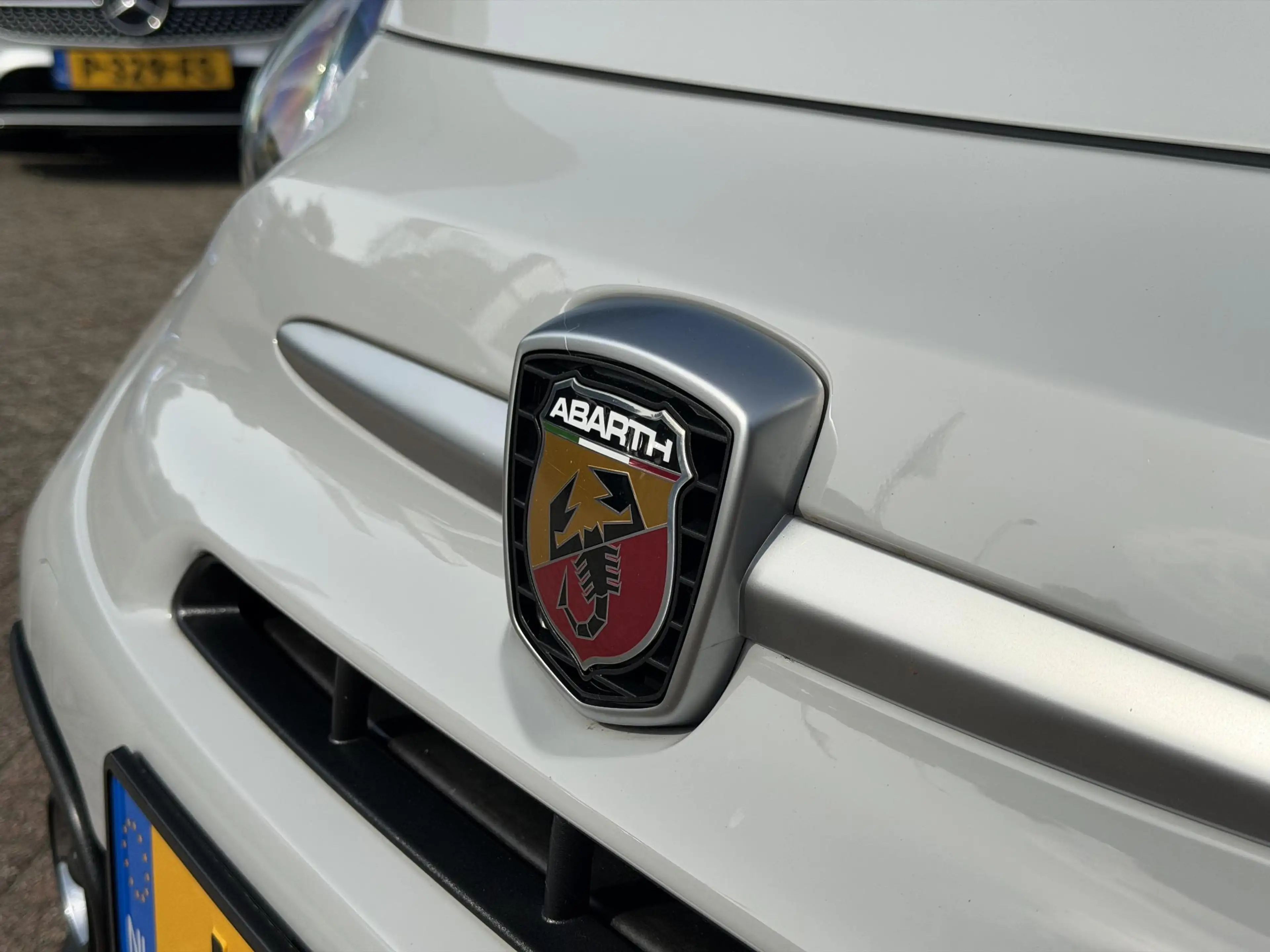 Fiat 500 Abarth 1.4 T-Jet Turismo 595 PISTA | 70 ANNIVERSARY | NAR — photo 18