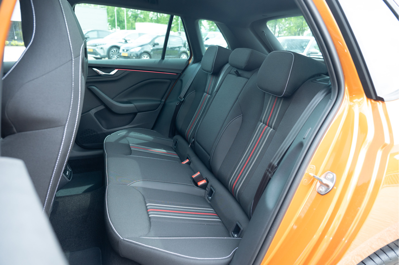 Skoda Kamiq 1.0 TSI Monte Carlo | Pano | Trekhaak | Camera | S — photo 41
