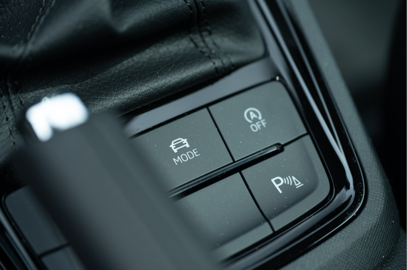 Skoda Kamiq 1.0 TSI Monte Carlo | Pano | Trekhaak | Camera | S — photo 38