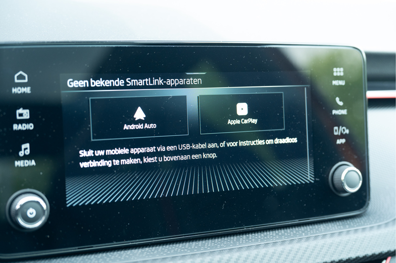 Skoda Kamiq 1.0 TSI Monte Carlo | Pano | Trekhaak | Camera | S — photo 32