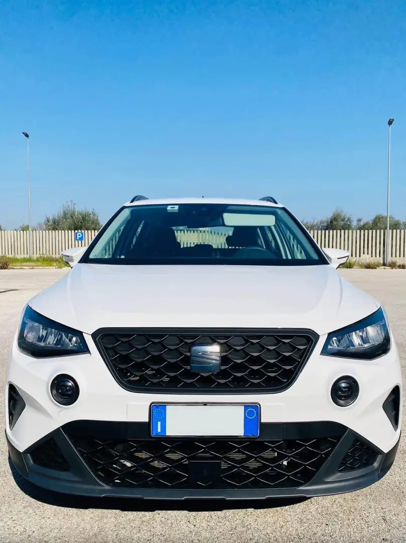 SEAT Arona 1.0 tgi Reference 90cv - 2