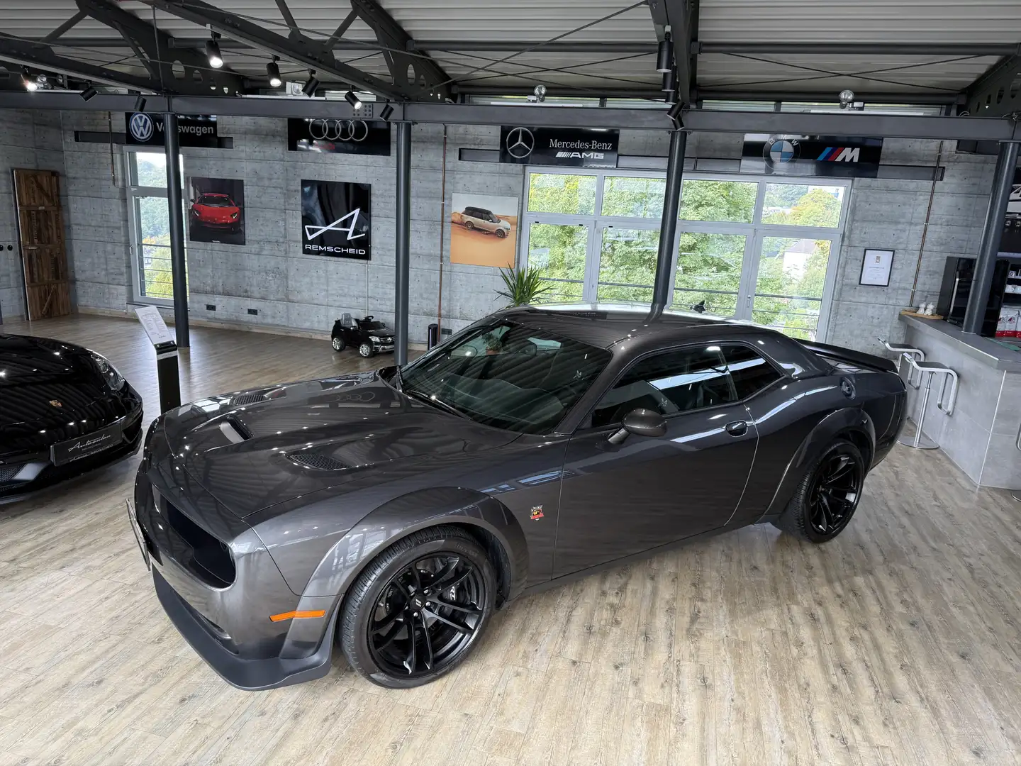 Dodge Challenger R T Scat Pack Widebody*GRAIL ABGAS* Grau - 2