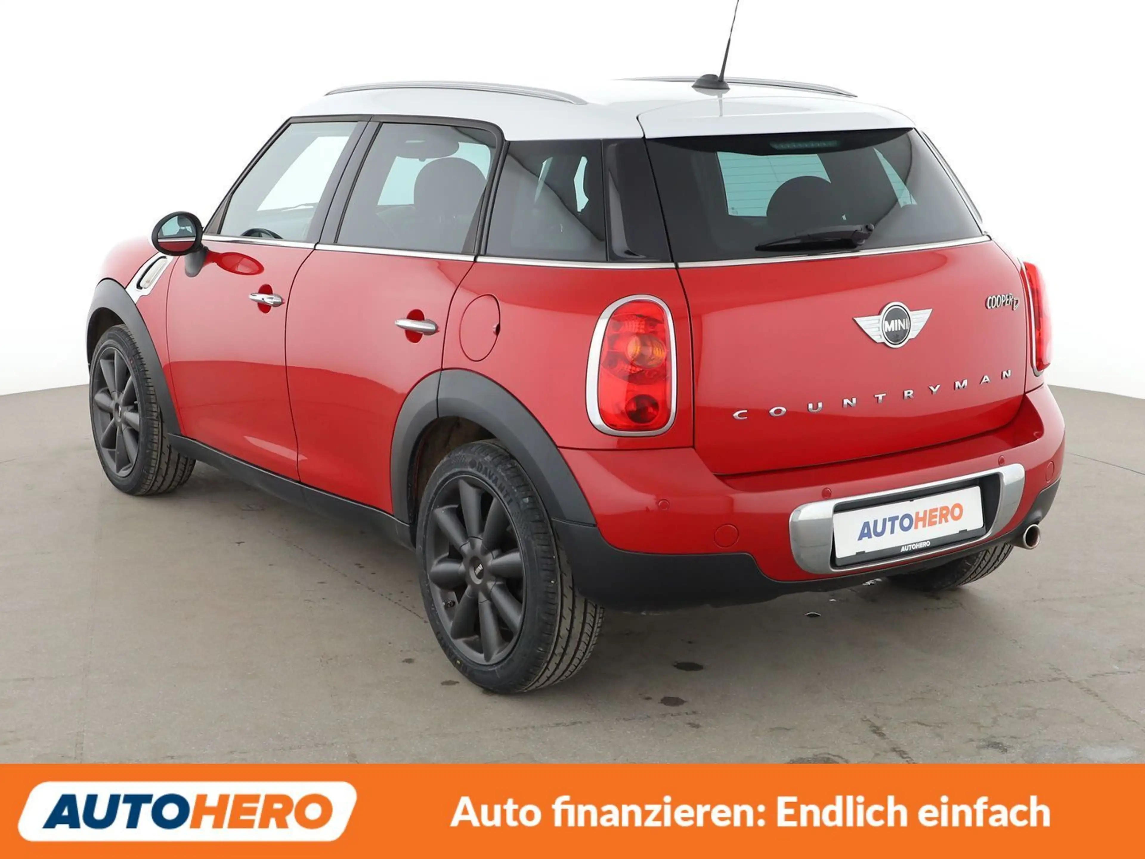 MINI Cooper D Countryman Cooper D Aut.*NAVI*BI-XENON*TEMPO*PDC*SHZ* — photo 4
