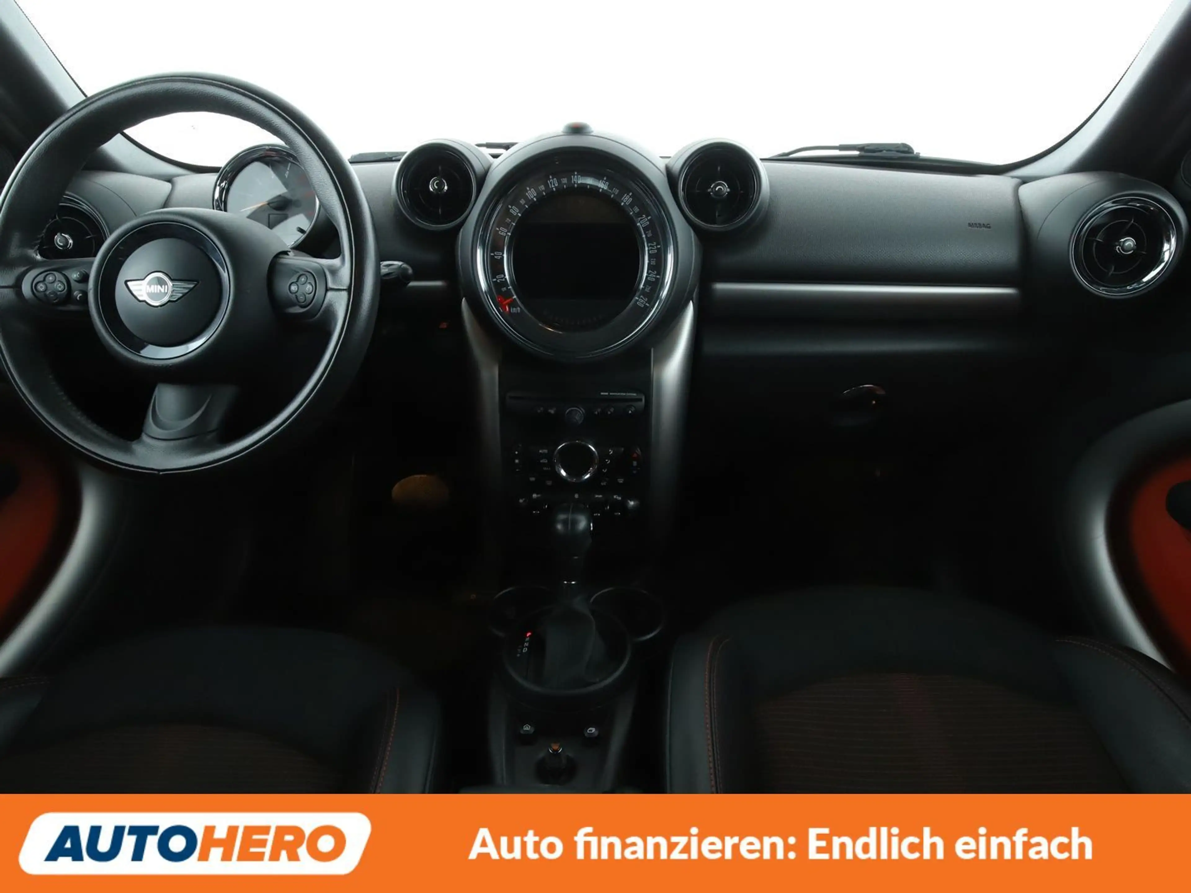 MINI Cooper D Countryman Cooper D Aut.*NAVI*BI-XENON*TEMPO*PDC*SHZ* — photo 12