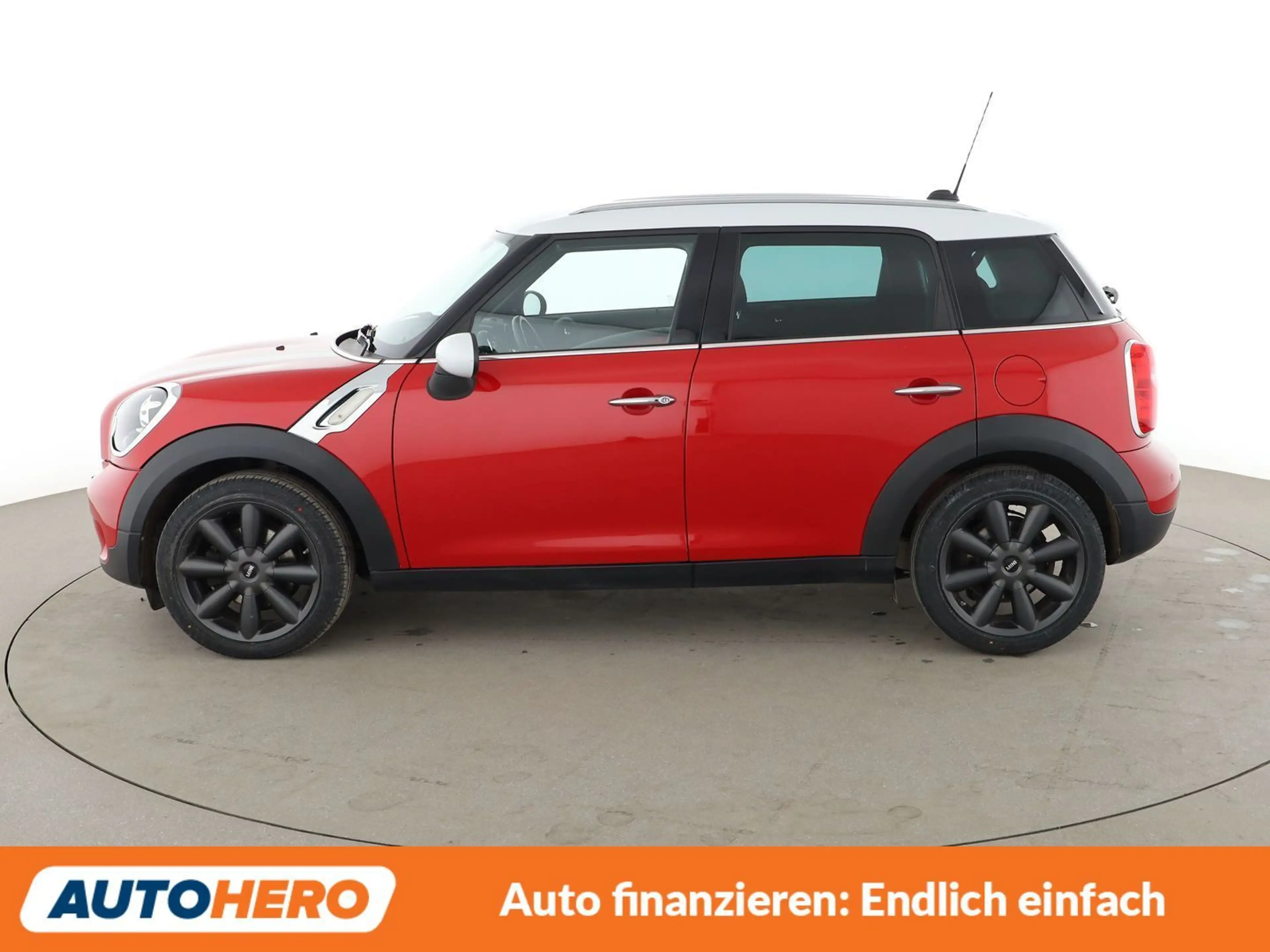 MINI Cooper D Countryman Cooper D Aut.*NAVI*BI-XENON*TEMPO*PDC*SHZ* — photo 3