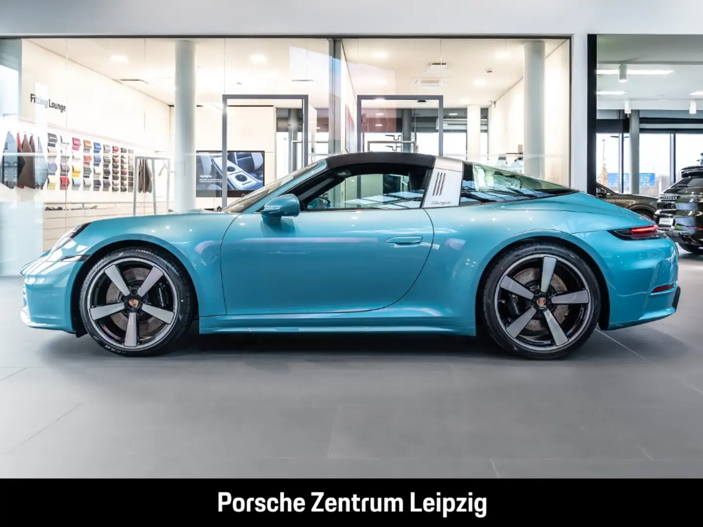 Porsche 992 911 Targa 4S FnW ipanemablau! Burmester Pascha Blauw - 2