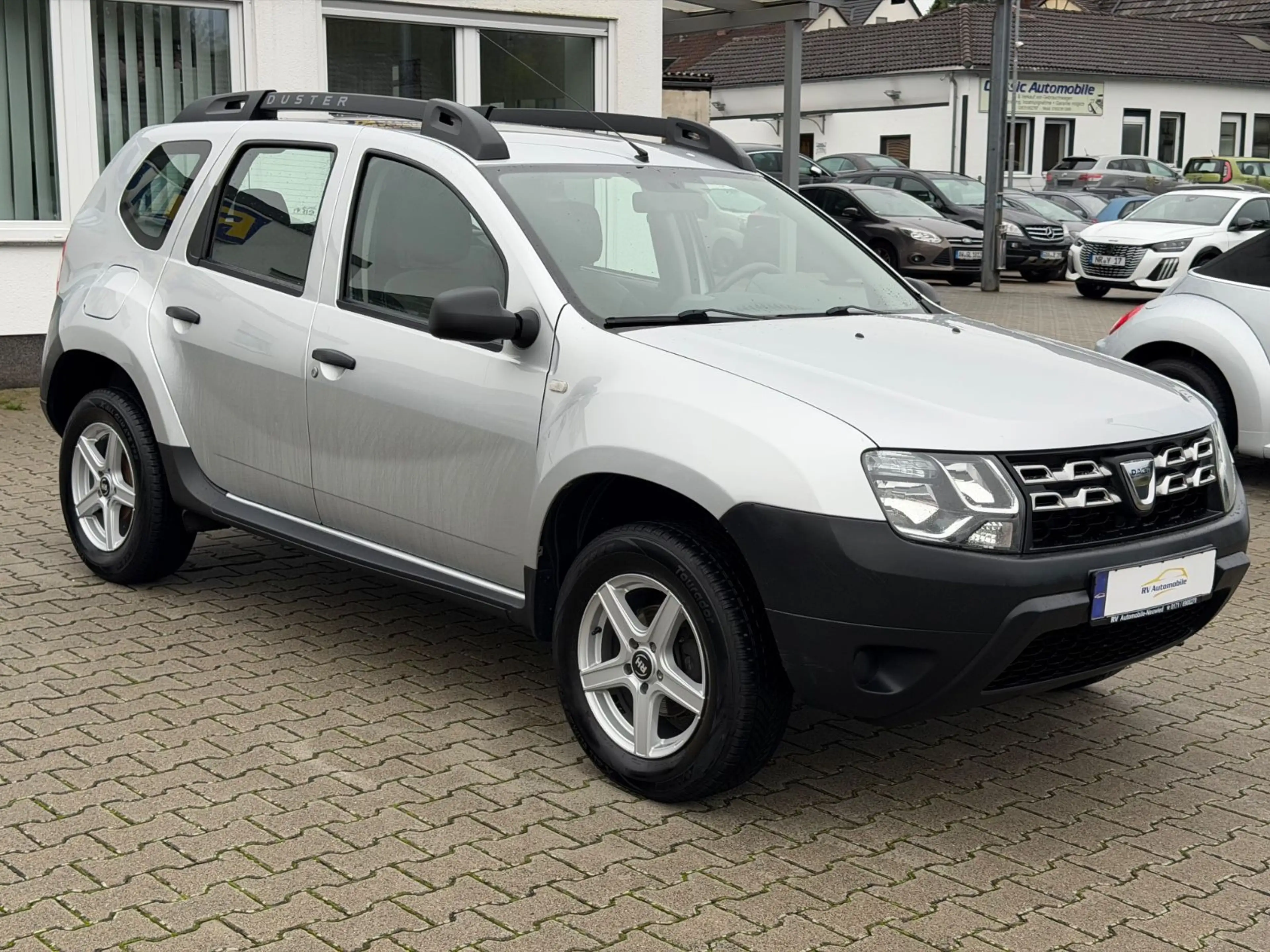 Dacia Duster I Ice 4x2 — photo 8