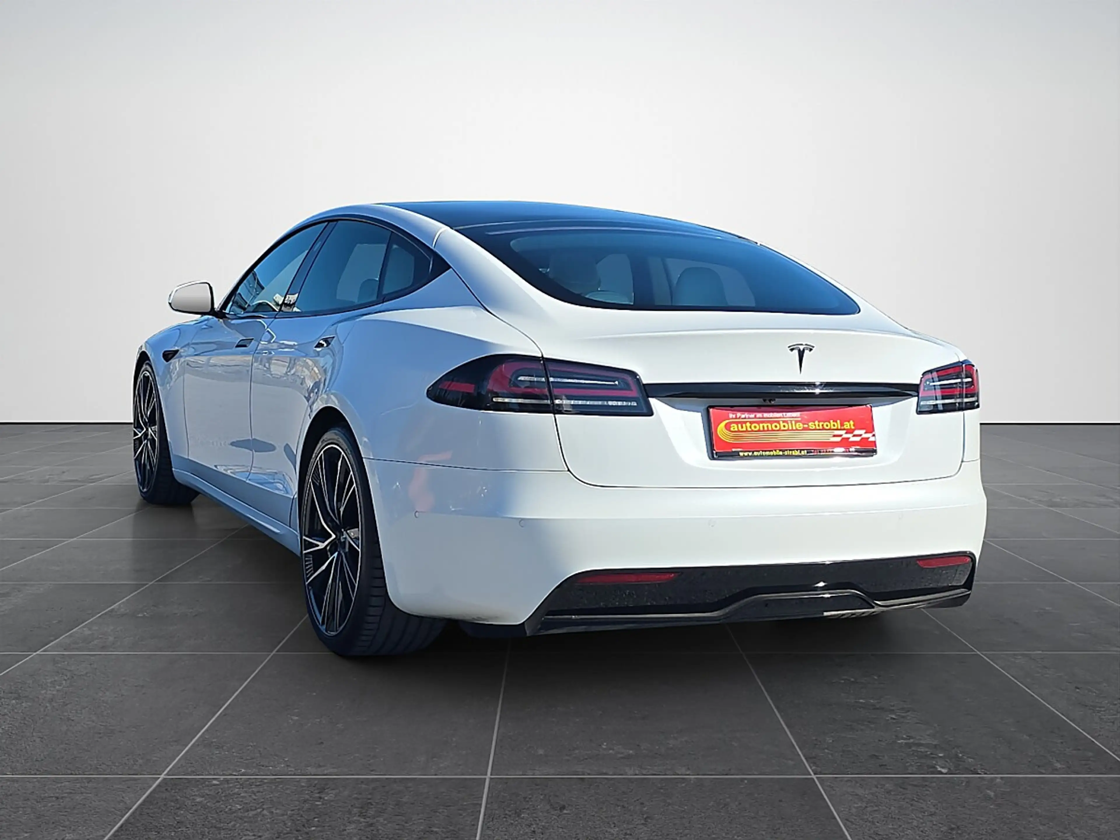 Tesla Model S Long R. AWD*EAP*AHV*GARANTIE* — photo 4