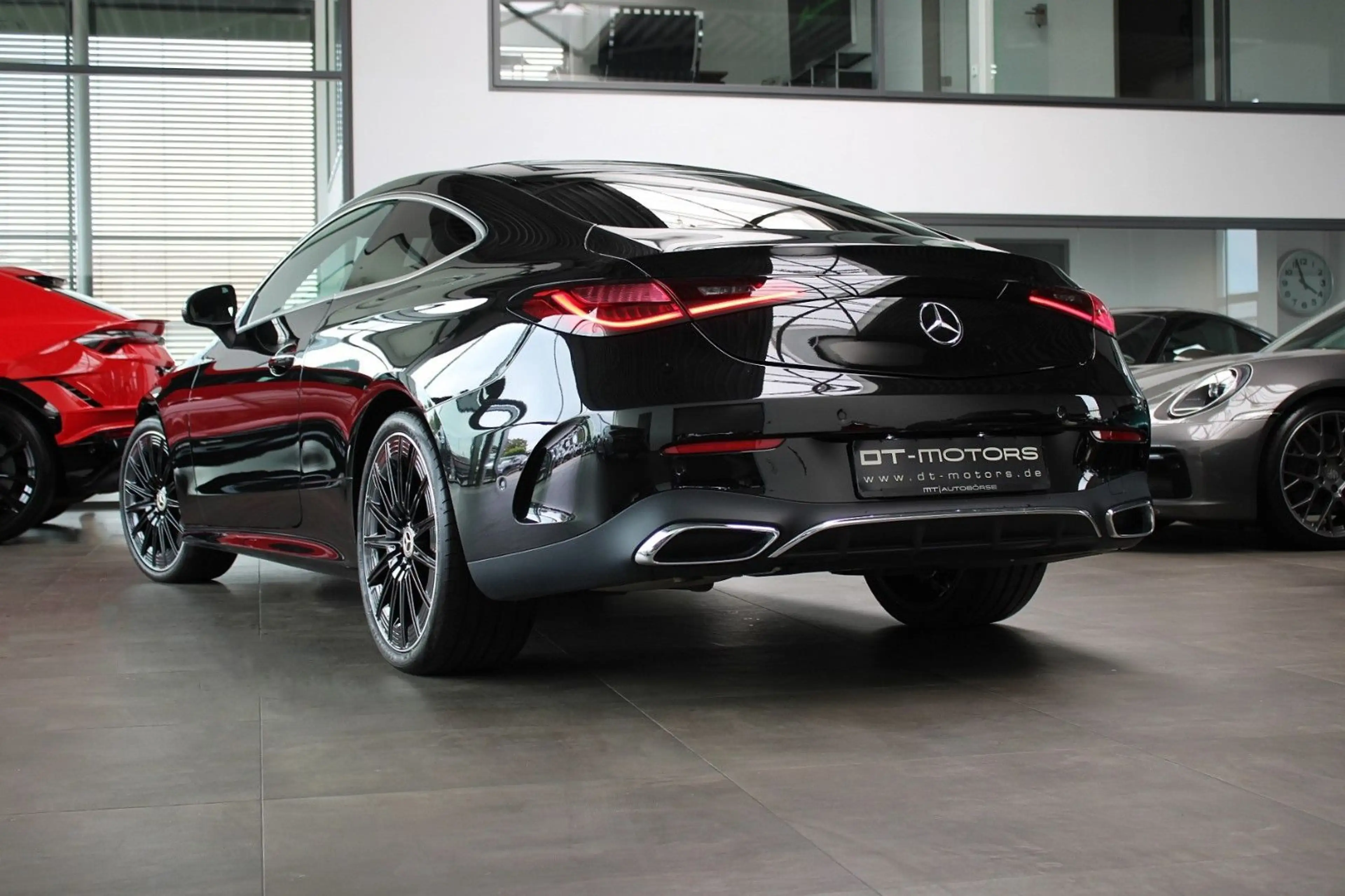 Mercedes-Benz CLE 200 COUPE AMG-LINE PLUS #PANO #LED #MBUX #20 — photo 14
